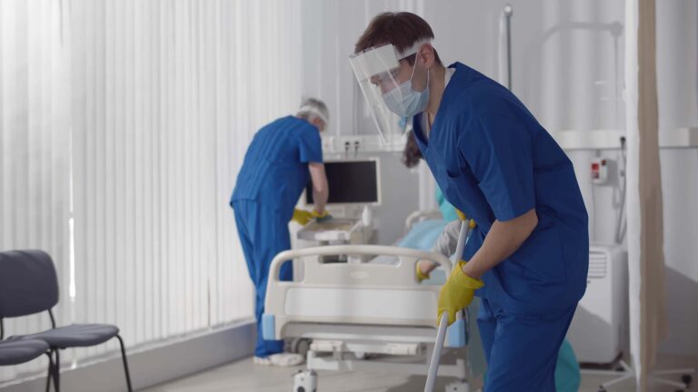 limpieza vs desinfección en hospitales